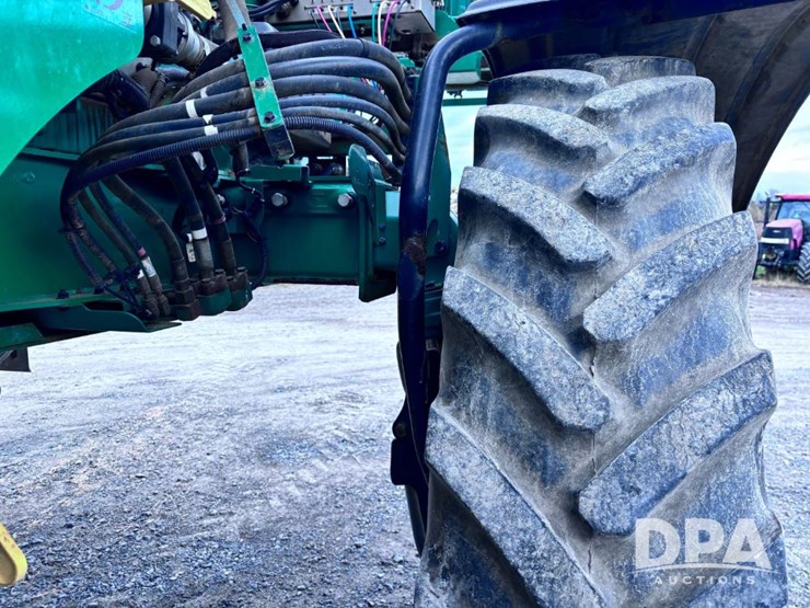 2020-john-deere-r4060-image-61