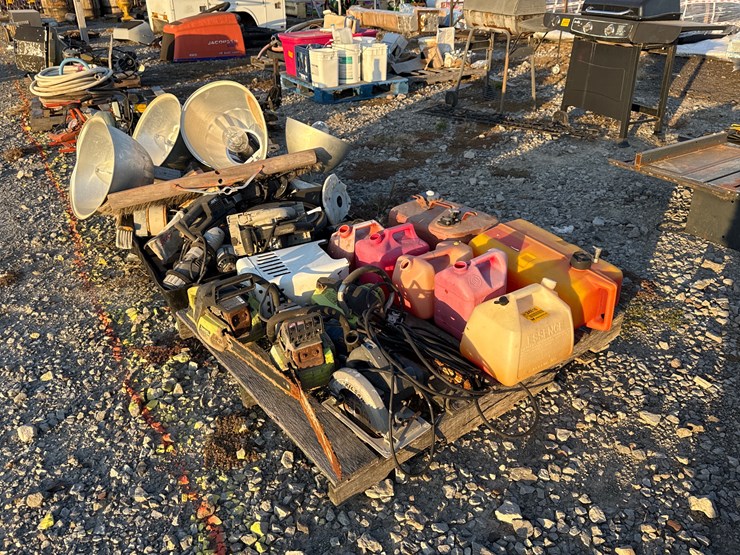#24816-•-lot-of-power-tools,gas-jugs-&-miscellaneous-image-1