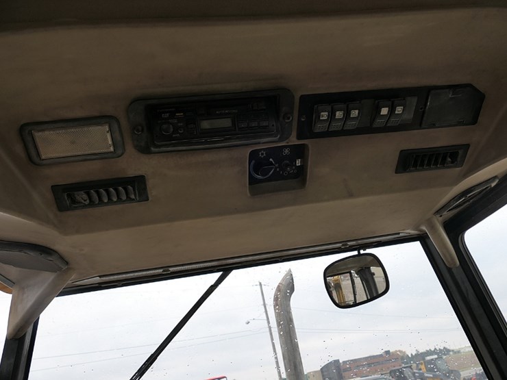 1998-caterpillar-416c-image-29