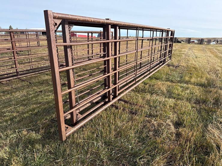 freestanding-panels-image-1