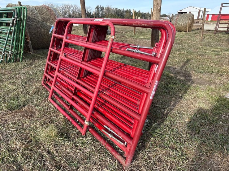 hw-brand-gates-image-3