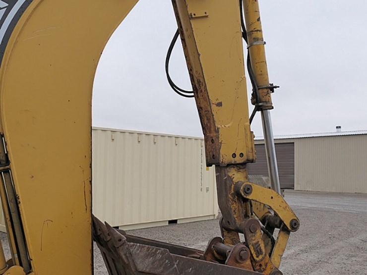 1998-caterpillar-416c-image-12