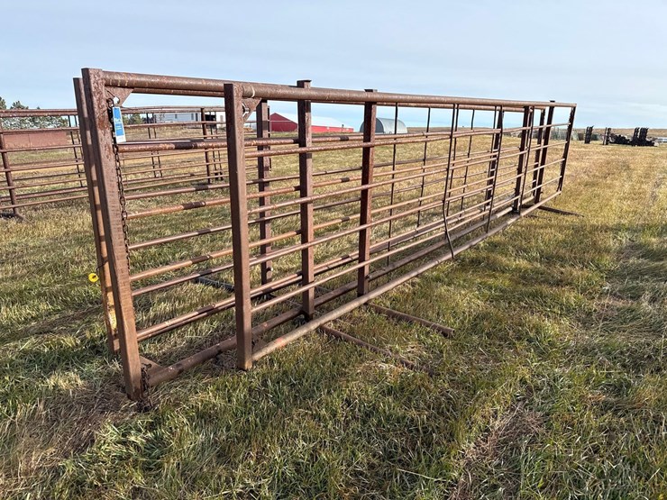 freestanding-panels-image-1