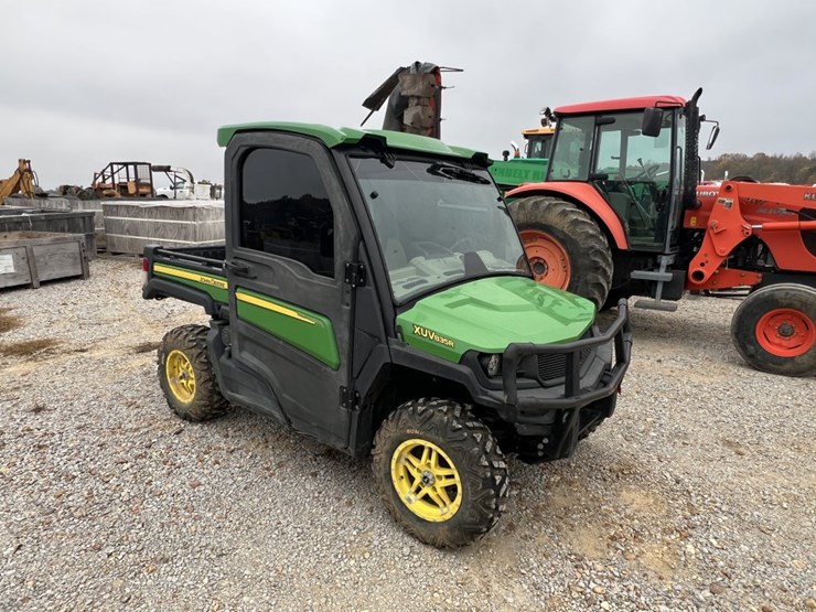 john-deere-gator-image-7