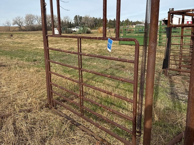 atv/utv-auto-gate-crossing-image-2