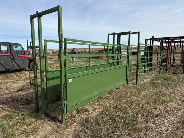 powder-river-working-alley-image-5