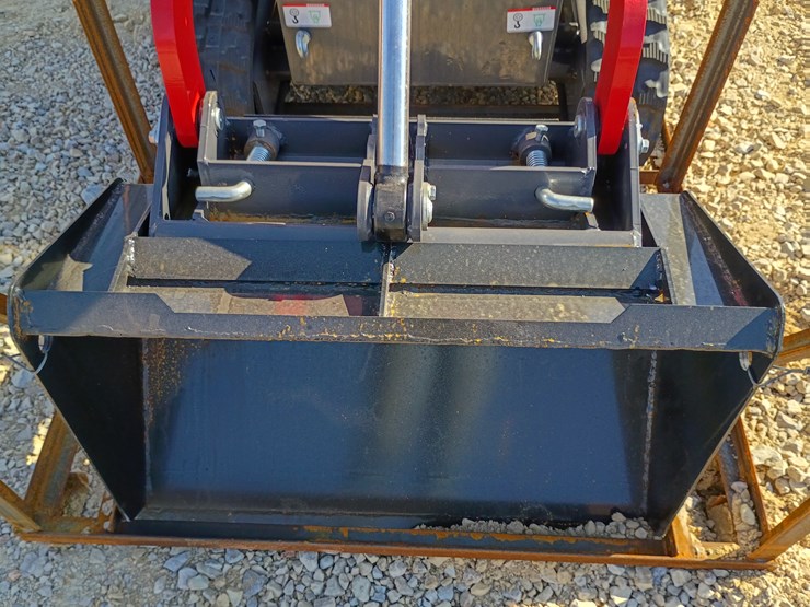 #l59-023-•-agt-ysrt14-mini-skid-steer-image-15