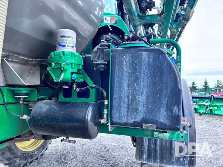 2020-john-deere-r4060-image-79