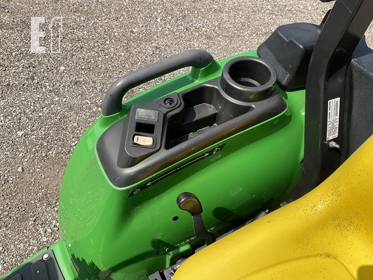 2024-john-deere-3025e-image-18