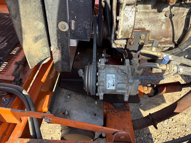 2010-broce-rj350-image-49