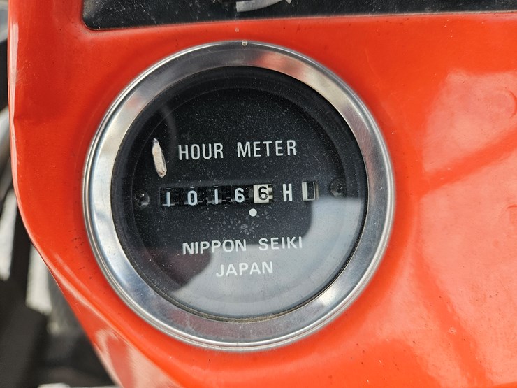 kubota-b7100-image-10