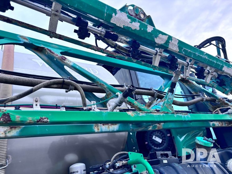 2020-john-deere-r4060-image-107