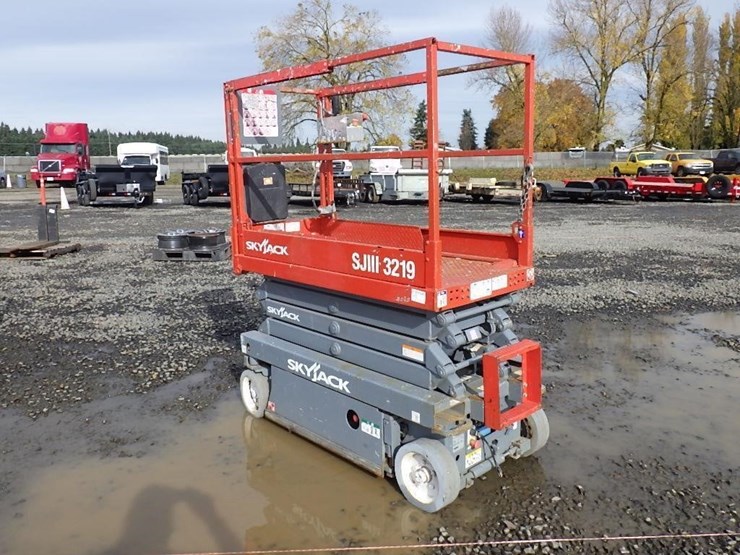 skyjack-sjiii3219-image-3