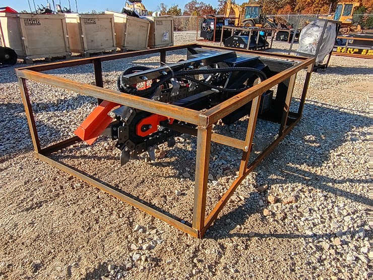 #l59-013-•-mower-king-48"-trencher-skid-steer-attachment-image-4