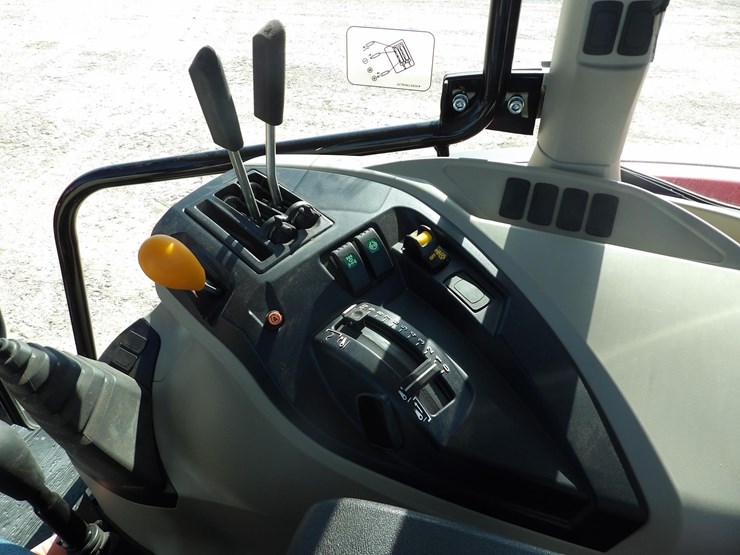 2024-massey-ferguson-4710-image-26