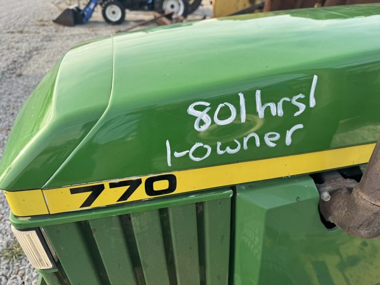 john-deere-770-image-8