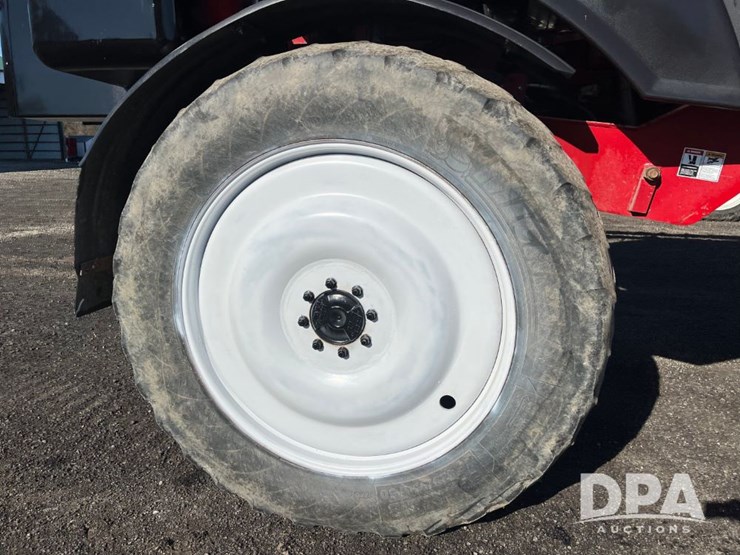 2014-miller-nitro-5275-image-35