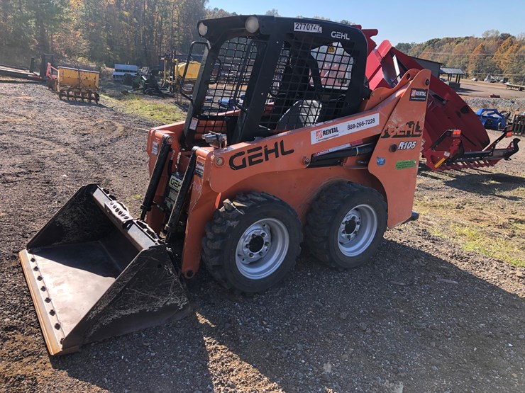 2019-gehl-r105-image-2