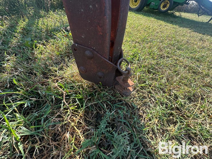 new-holland-56-image-9