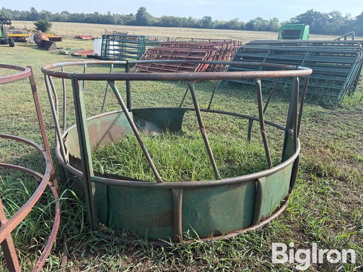 round-bale-feeders-image-9