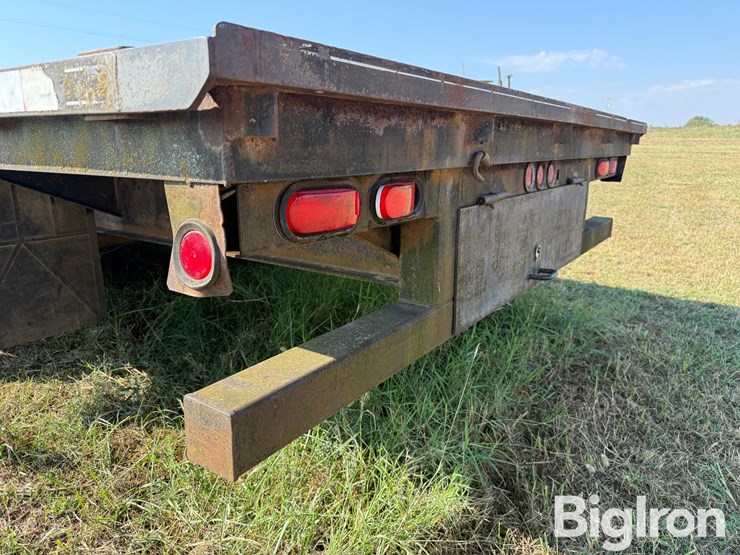 28'-t/a-flatbed-trailer-image-14
