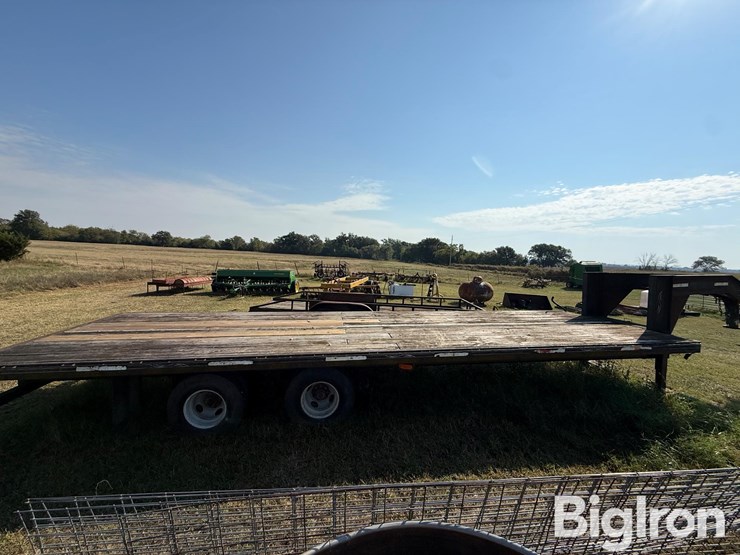 28'-t/a-flatbed-trailer-image-4