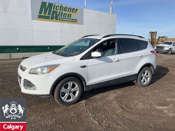 2016-ford-escape-image-1