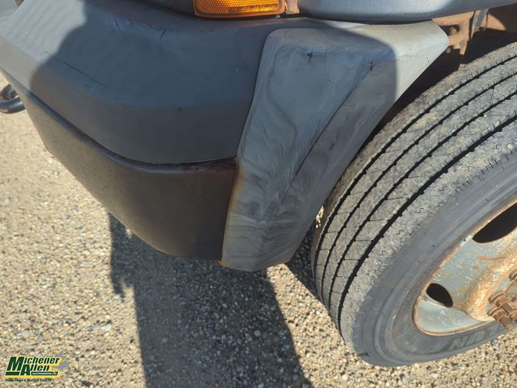 2006-ford-f550-image-36