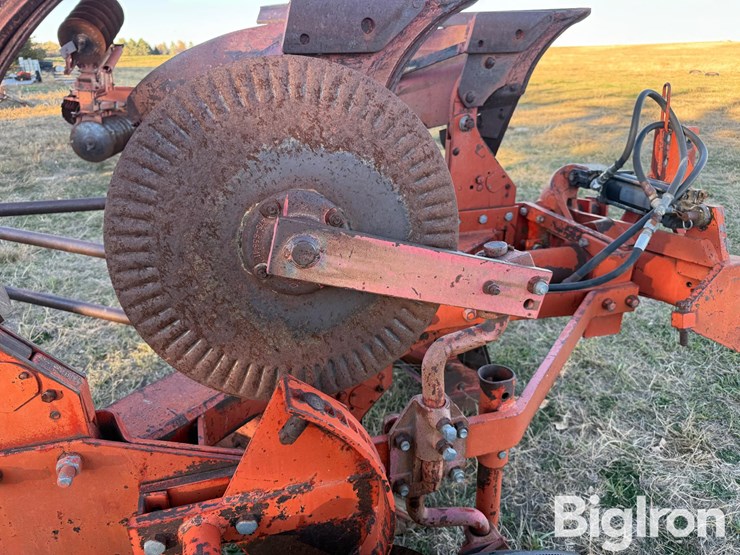 massey-ferguson-57-image-14