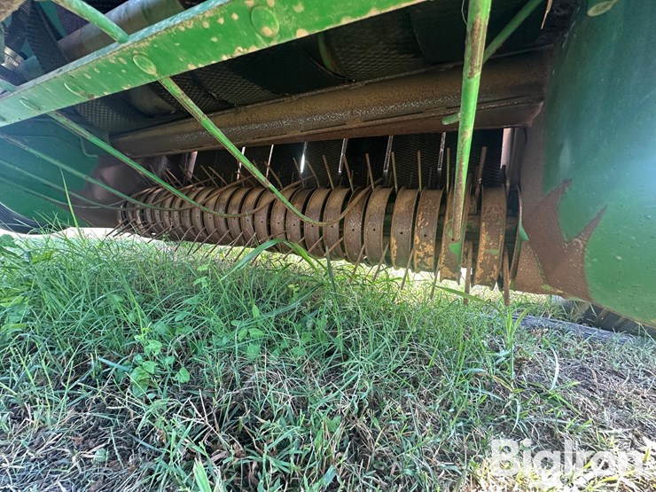 1998-john-deere-566-image-19