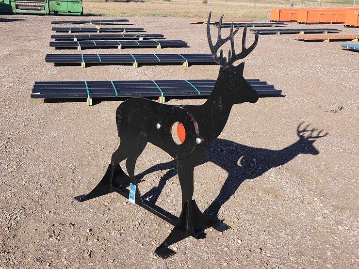 ar500-steel-deer-shooting-target-with-heart-flapper-image-2