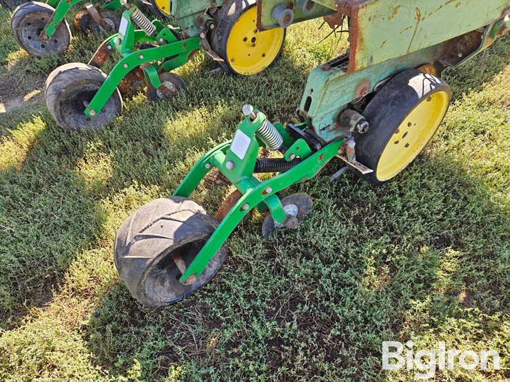 john-deere-7100-image-18