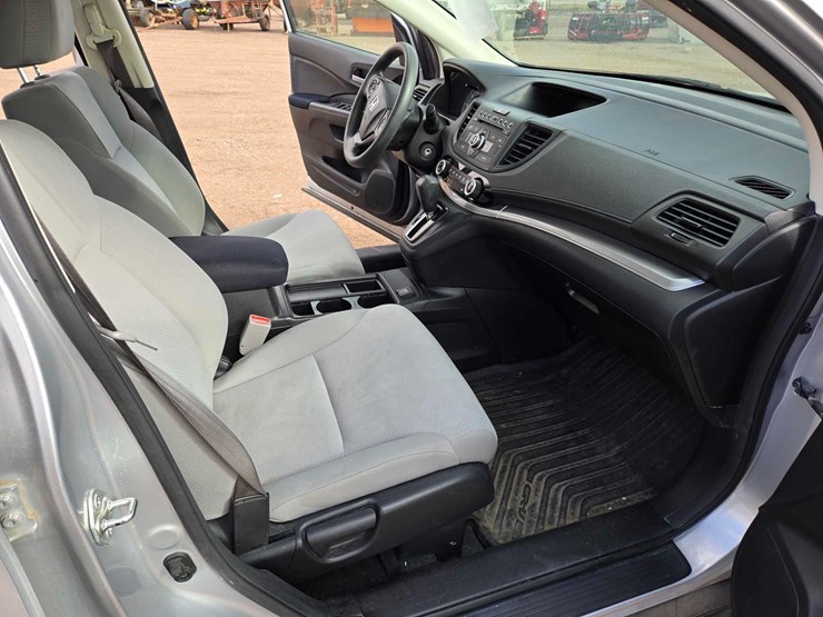 2015-honda-crv-image-16