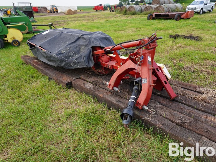 new-holland-616-image-3