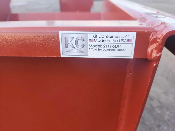 self-dumping-hopper-with-fork-pockets-image-6