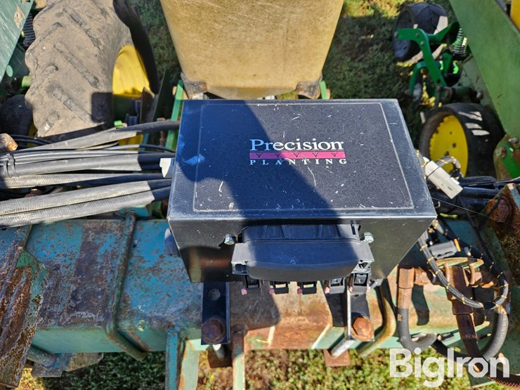 john-deere-7100-image-14