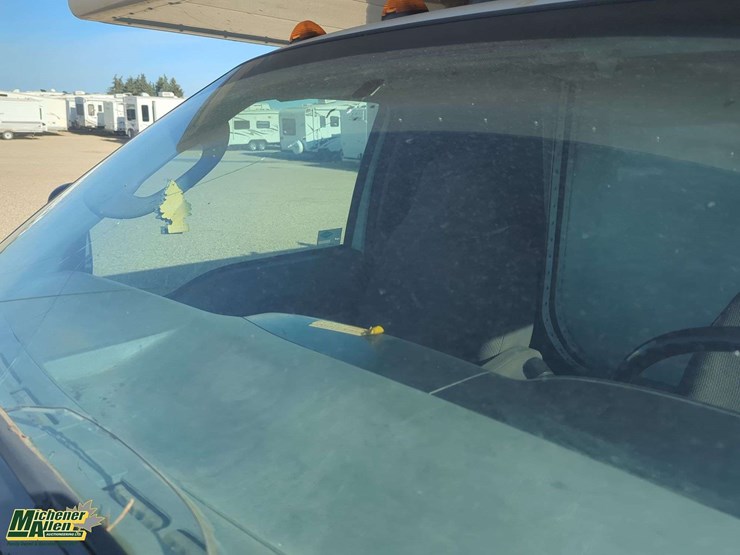 2006-ford-f550-image-38