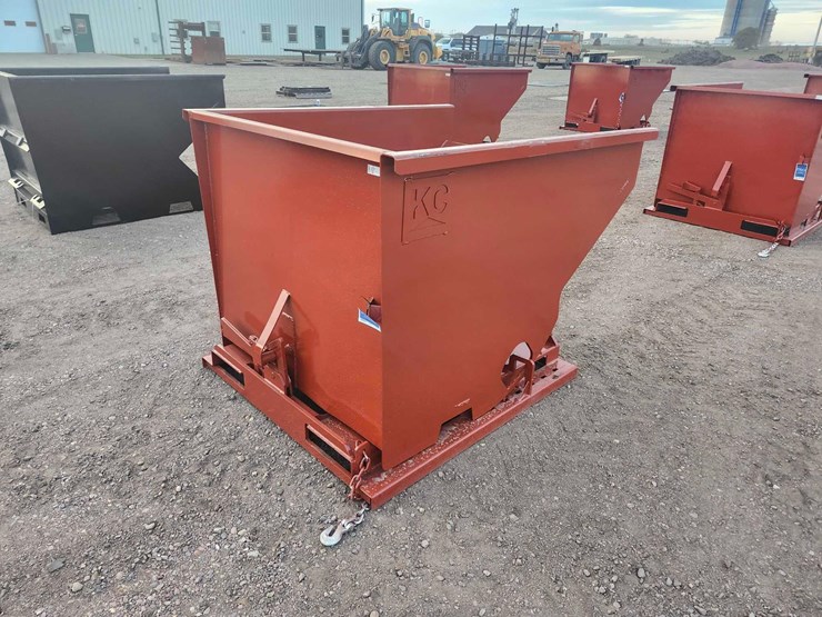 self-dumping-hopper-with-fork-pockets-image-3