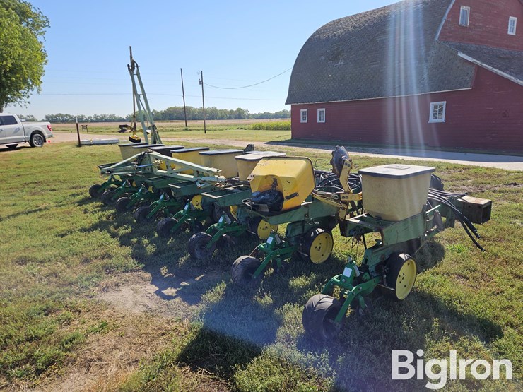 john-deere-7100-image-3