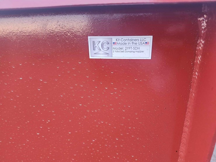 self-dumping-hopper-with-fork-pockets-image-6