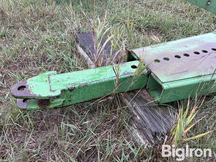 john-deere-544-image-17