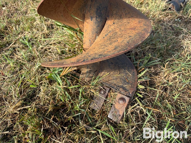 vassar-3-pt-post-hole-digger-image-12