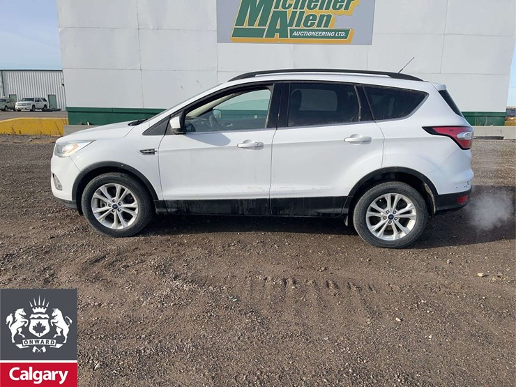 2017-ford-escape-image-3