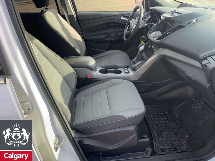 2016-ford-escape-image-14