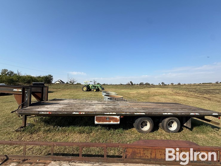 28'-t/a-flatbed-trailer-image-8