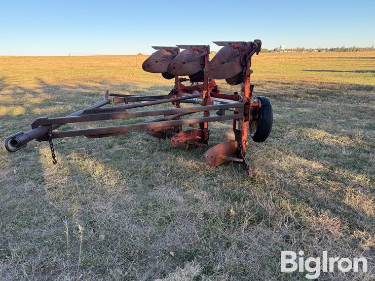 massey-ferguson-57-image-6