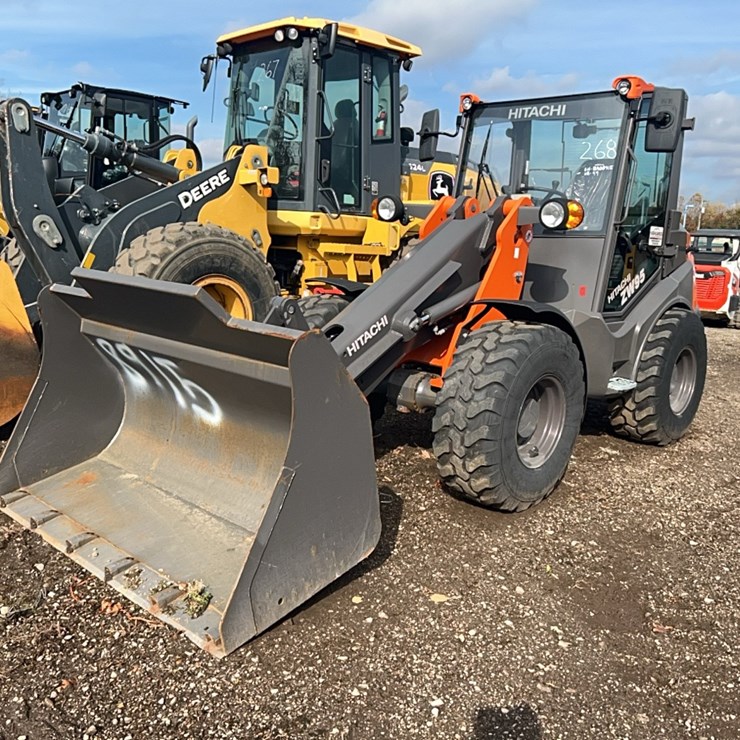 2023 HITACHI ZW95