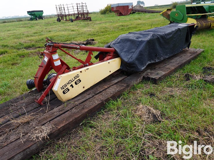 new-holland-616-image-1