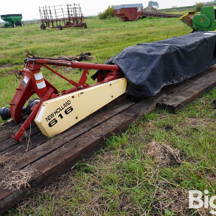 NEW HOLLAND 616