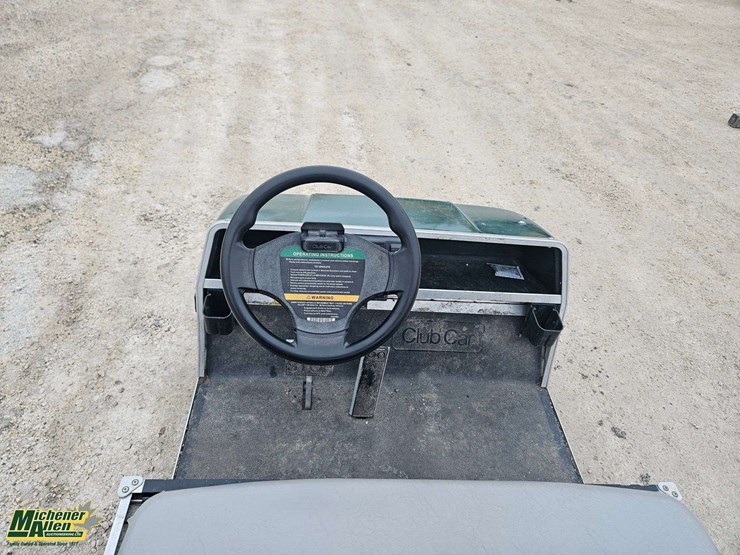 2011-club-car-turf-2-image-19